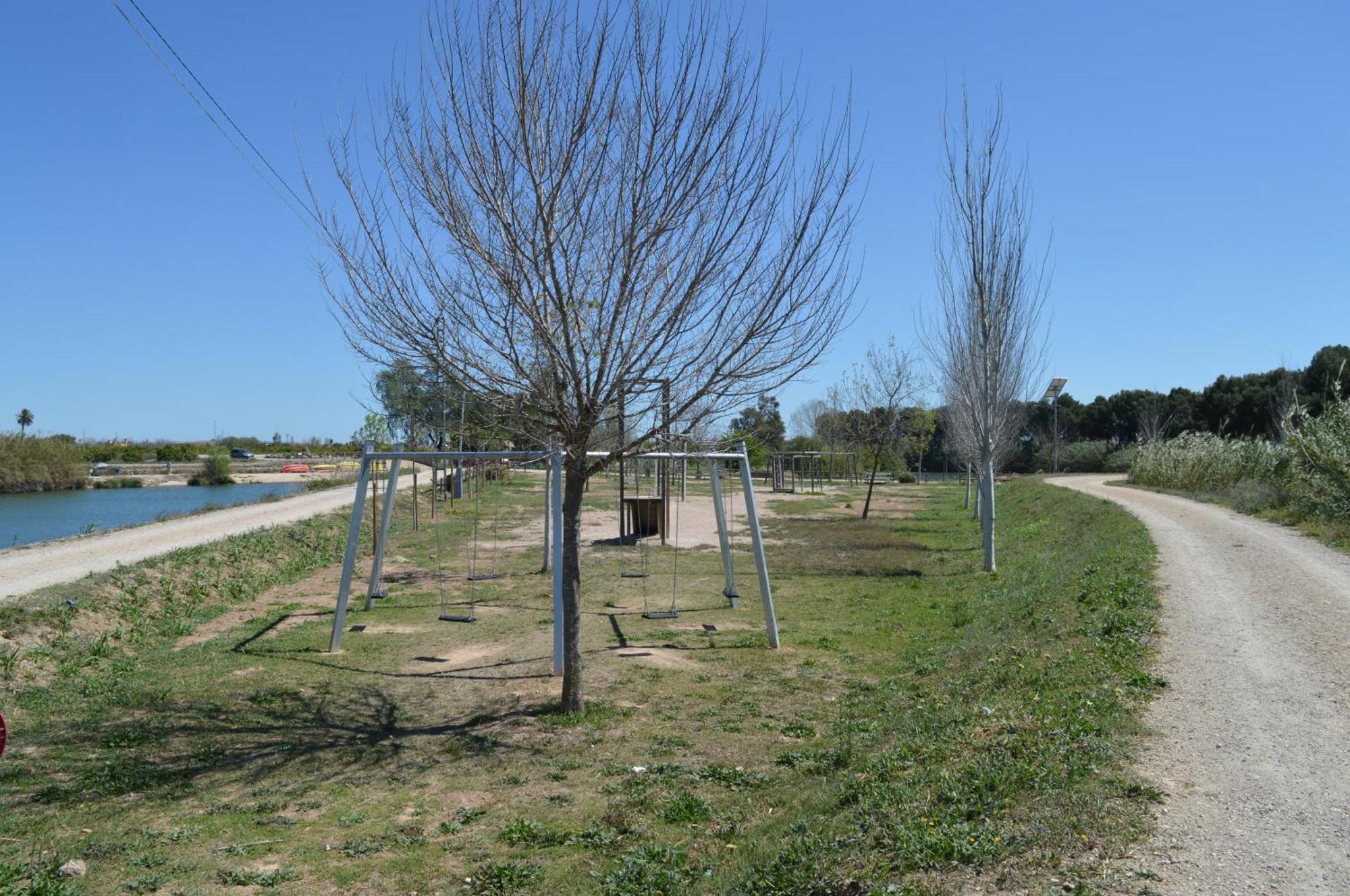 Casa Del Riu. Vila Riola Exterior foto